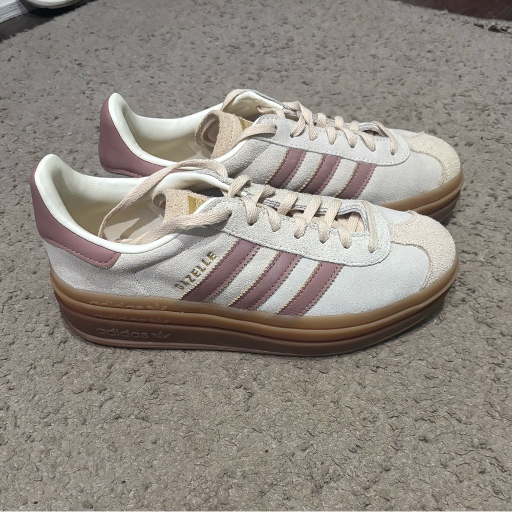 Adidas Gazelle Platform US Women’s size 8